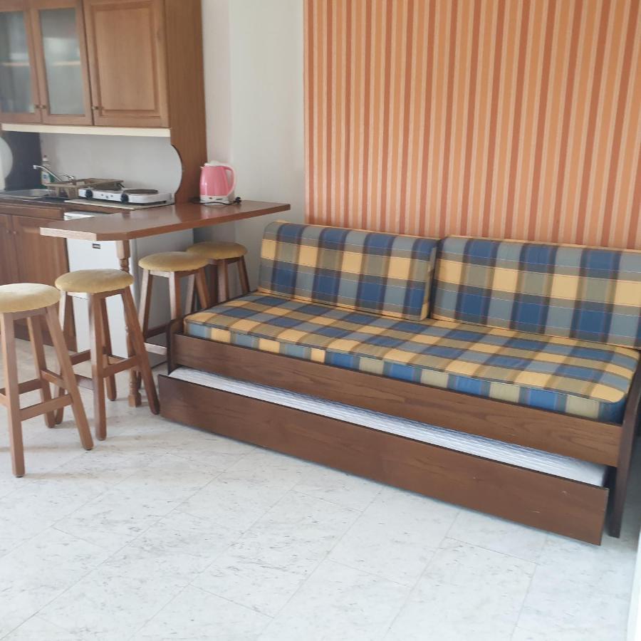 Zephyros Aparthotel Polychrono Luaran gambar