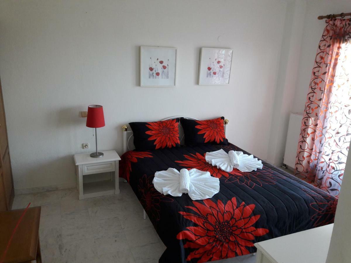 Zephyros Aparthotel Polychrono Luaran gambar