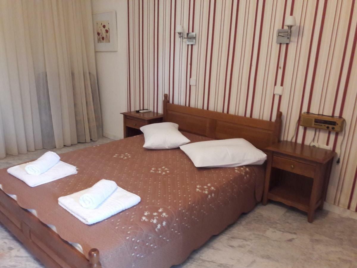 Zephyros Aparthotel Polychrono Luaran gambar