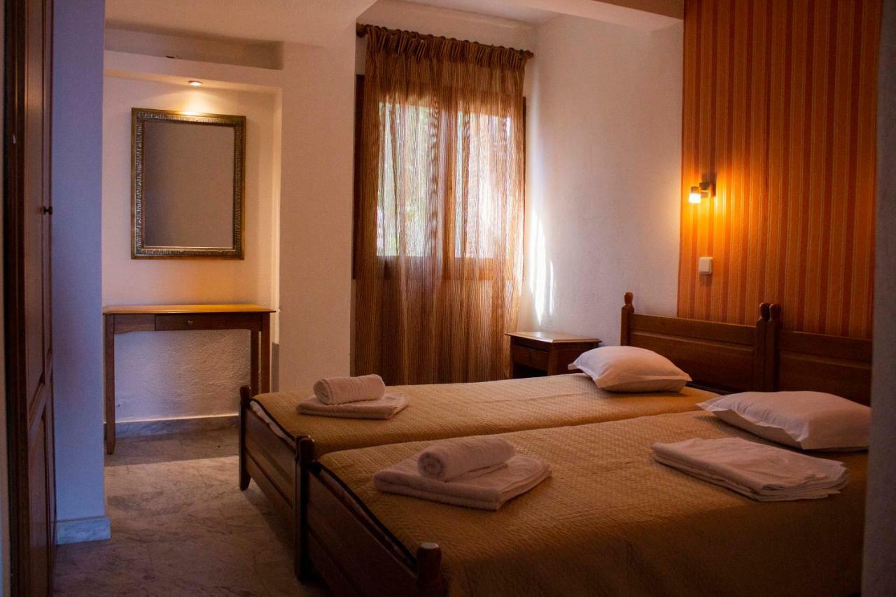 Zephyros Aparthotel Polychrono Luaran gambar