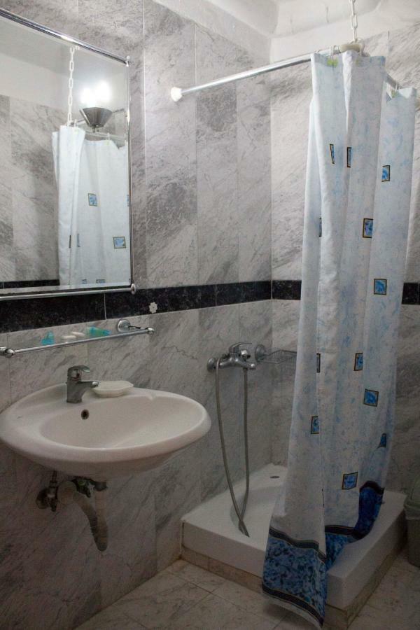Zephyros Aparthotel Polychrono Luaran gambar